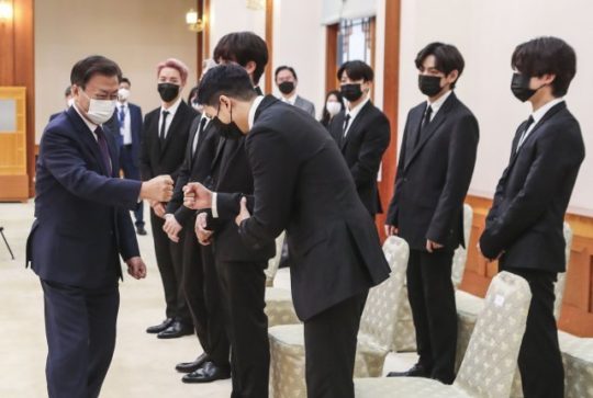 South Korean president meets BTS and appoints as the special diplomatic envoy