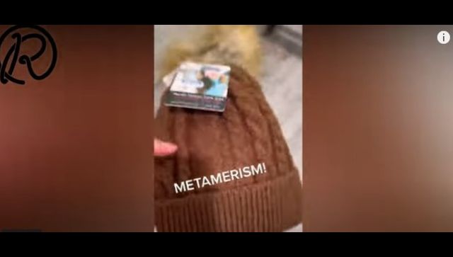 This video of a colour changing hat is making everyone amazed! Know more